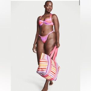 VICTORIA'S SECRET Weekender Beach Pool Tote Bag $60 NWT